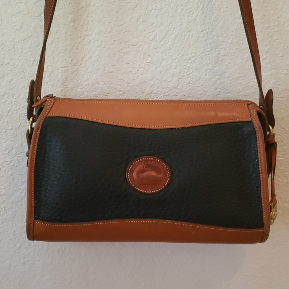 Leather vintage Dooney & Bourke Purse
